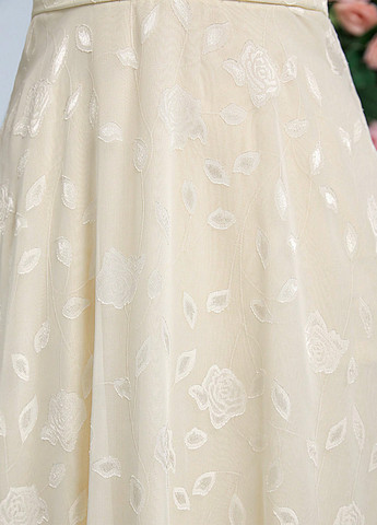 Бежевое вечернее платье а-силуэт SHEIN однотонное