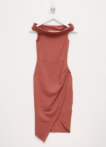 Светло-бордовое кэжуал платье на запах, с открытыми плечами Lost Ink однотонное