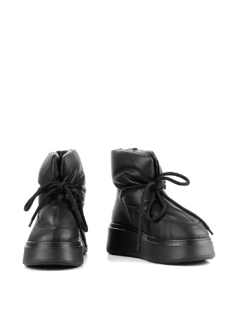 Черные дутики Le'BERDES со шнурками