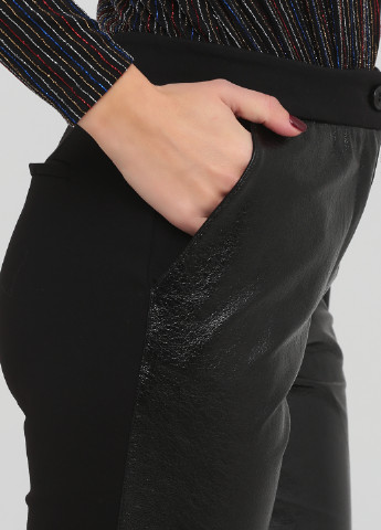 Черные кэжуал демисезонные зауженные, укороченные брюки Tensione IN
