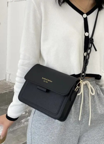 Женская классическая сумочка кросс-боди на ремешке черная No Brand (253082224)