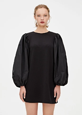 Черное кэжуал платье Pull & Bear однотонное