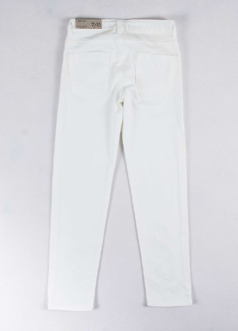 Белые демисезонные зауженные джинсы Zara