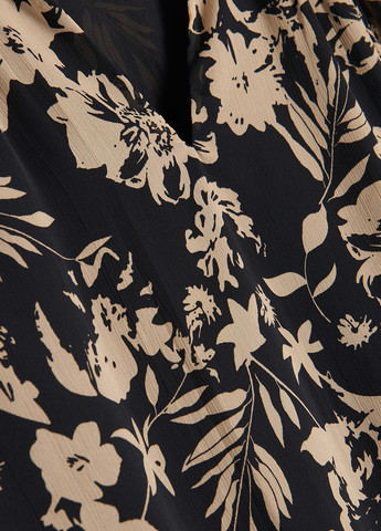 Чорна демісезонна блуза з баскою Reserved