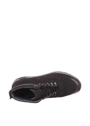 Черные осенние ботинки Springer