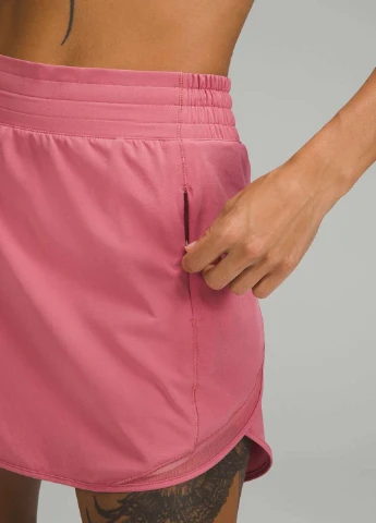 Розовая спортивная однотонная юбка Lululemon Athletica