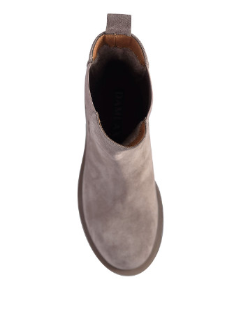 Осенние ботинки челси Magnolya без декора из натуральной замши