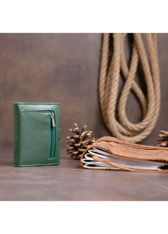 Жіночий шкіряний гаманець-візитниця 10х8х1,5 см st leather (252132669)