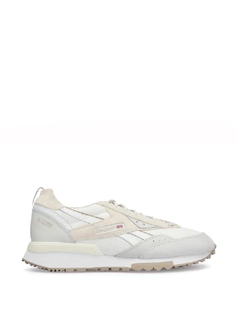 Світло-сірі всесезонні кросівки Reebok CLASSIC LX2200