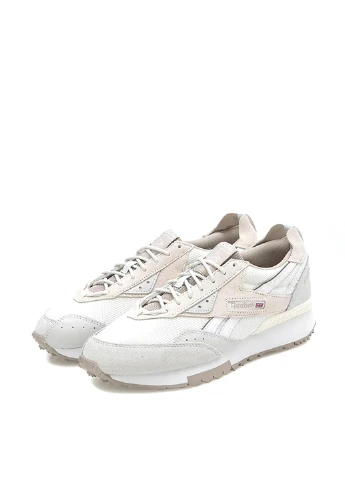 Світло-сірі всесезонні кросівки Reebok CLASSIC LX2200