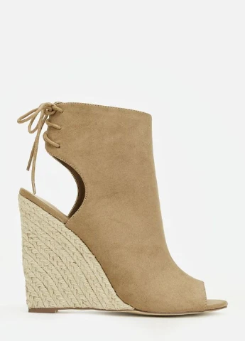 Серые босоножки JustFab на шнурках