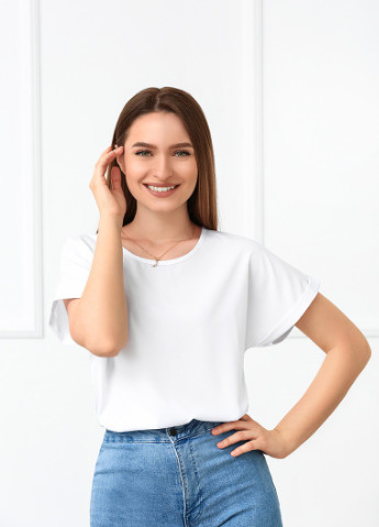Белая летняя блузка-футболка Fashion Girl Moment