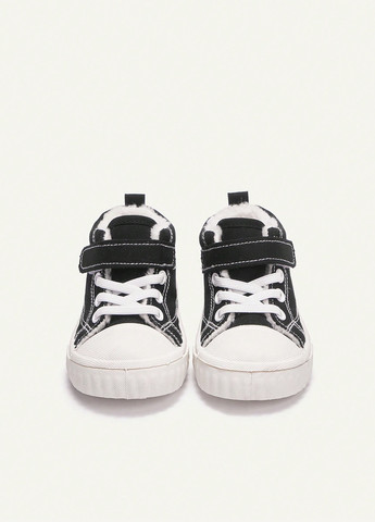 Черно-белые кеды SHEIN