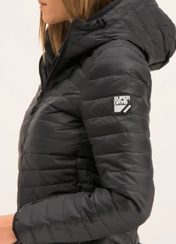 Чорна демісезонна куртка Superdry