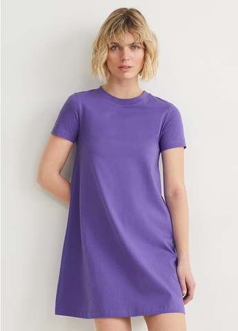 Фиолетовое кэжуал платье платье-футболка C&A однотонное
