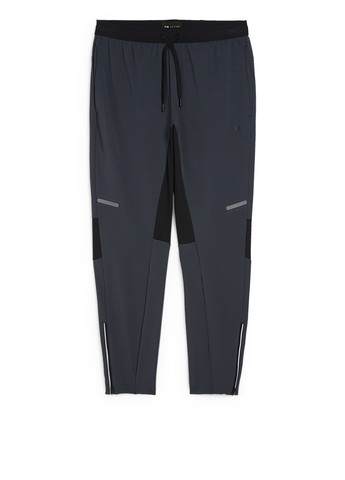 Темно-серые спортивные демисезонные зауженные брюки C&A