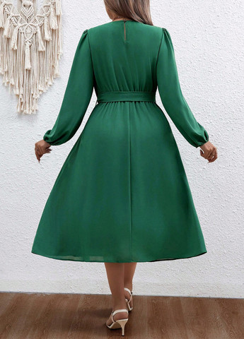 Изумрудное праздничный, вечернее, кэжуал платье клеш SHEIN однотонное