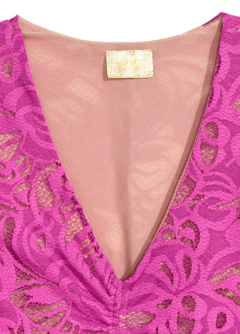 Фуксинова (кольору Фукія) святковий облягаюча мереживна сукня H&M однотонна