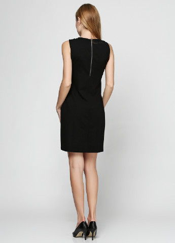 Черное коктейльное платье Yest с абстрактным узором