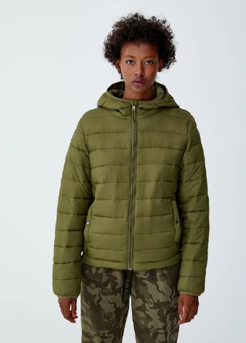 Оливкова (хакі) куртка легка,хакі, Pull & Bear