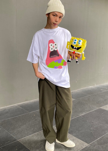 Белая футболка Uniqlo