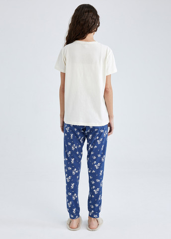 Молочная всесезон пижама (футболка, брюки) футболка + брюки DeFacto