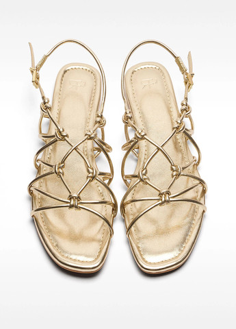 Кэжуал сандалии Parfois на ремешке