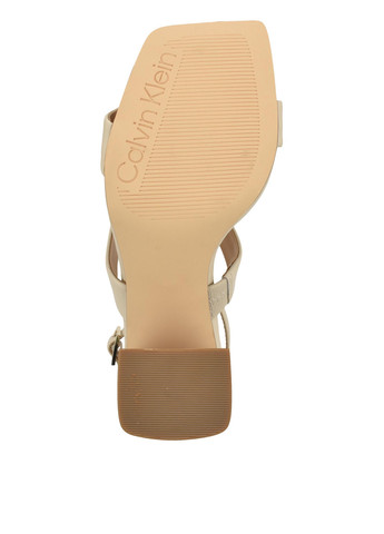 Бежевые босоножки Calvin Klein с ремешком
