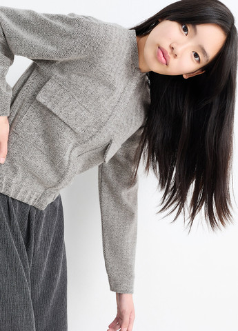 Серая демисезонная куртка C&A