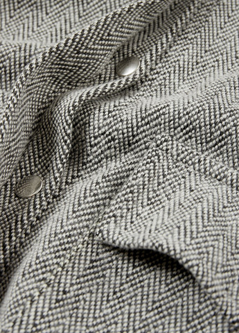 Серая демисезонная куртка C&A