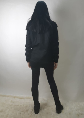 Черная демисезонная куртка Pepe Jeans