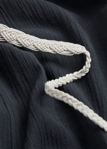 Чорна кежуал сукня кльош H&M однотонна