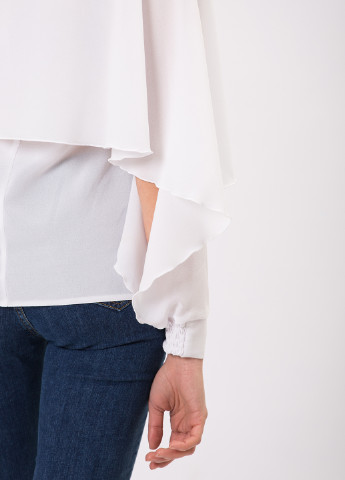 Белая демисезонная блуза Garne