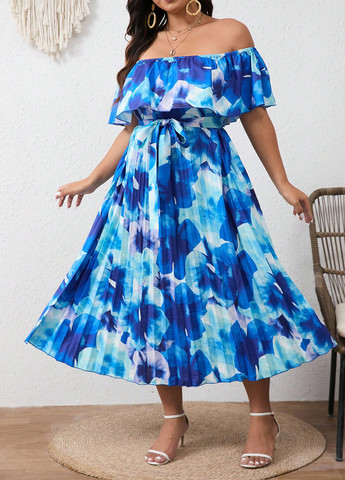 Синее кэжуал платье а-силуэт, с открытыми плечами, плиссированное SHEIN с цветочным принтом