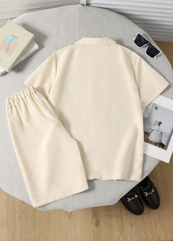 Світло-бежевий літній костюм (піджак, шорти) з шортами SHEIN