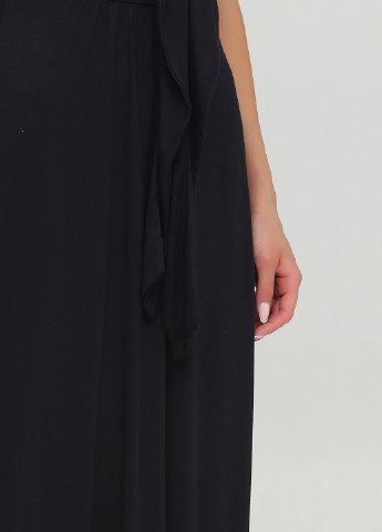 Черное коктейльное платье с открытыми плечами, клеш Boden однотонное
