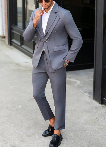 Серый демисезонный костюм (пиджак, брюки) брючный SHEIN