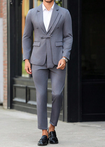 Серый демисезонный костюм (пиджак, брюки) брючный SHEIN