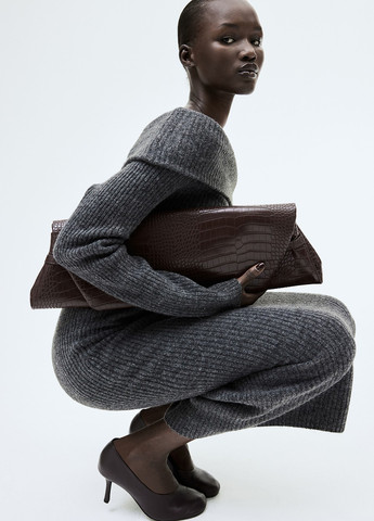 Темно-сіра кежуал сукня з відкритими плечима, футляр H&M меланжева