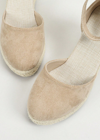 SHEIN Туфли на каблуке анкл страп бежевый з искусственная замша, китай — демисезон (332389520)