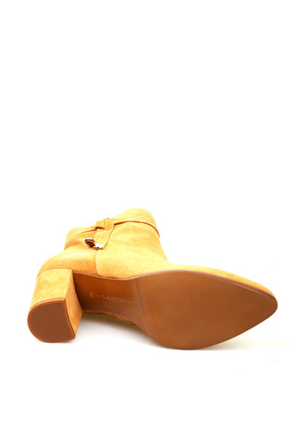 Осенние ботинки Lasocki с пряжкой из натуральной замши