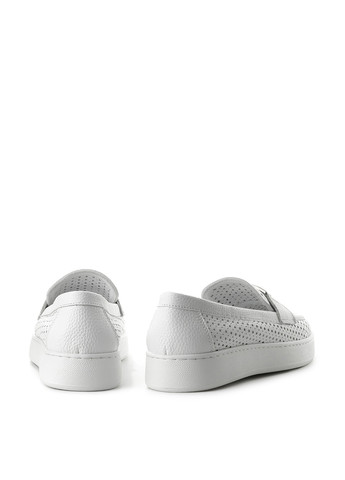 Белые мокасины Le'BERDES с перфорацией, с белой подошвой