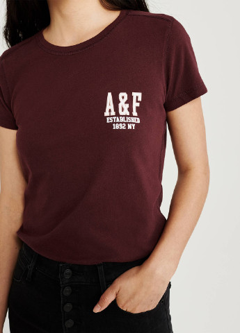 Бордовая летняя футболка Abercrombie & Fitch