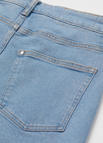 Голубые демисезонные джинсы HM