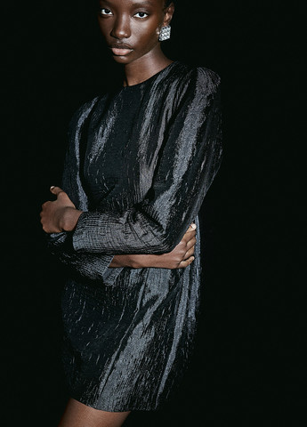 Черное вечернее, кэжуал платье H&M однотонное