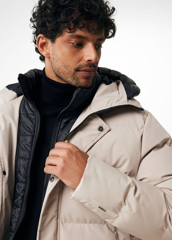 Бежевая зимняя куртка Mexx