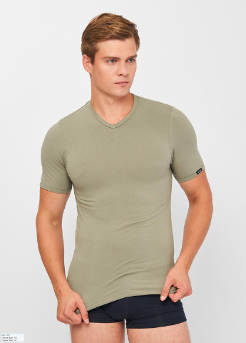 Оливковая футболка мужская high emotion оливковое 531 Cornette