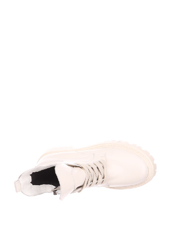 Осенние ботинки Alisa Gold со шнуровкой, на тракторной подошве