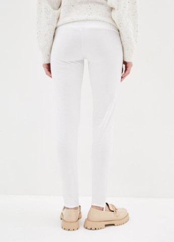 Белые демисезонные женские трикотажные леггинсы-брюки с тормозами Podium
