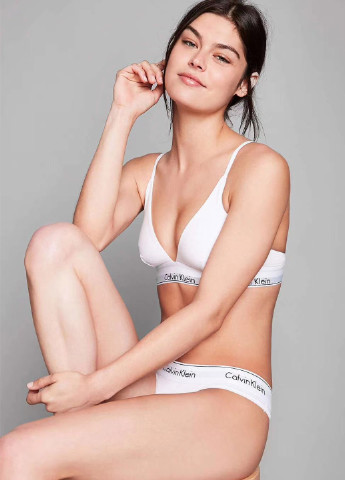 Белый демисезонный комплект (бюстгальтер, трусы) Calvin Klein